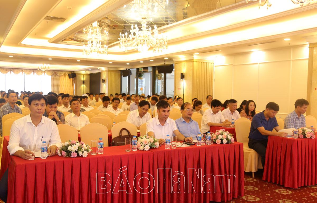 Tổng kết thực hiện Đề án “Phát triển đàn lợn nái áp dụng phương pháp thụ tinh nhân tạo phục vụ nhiệm vụ tái đàn lợn trên địa bàn tỉnh Hà Nam giai đoạn 2020 – 2022”