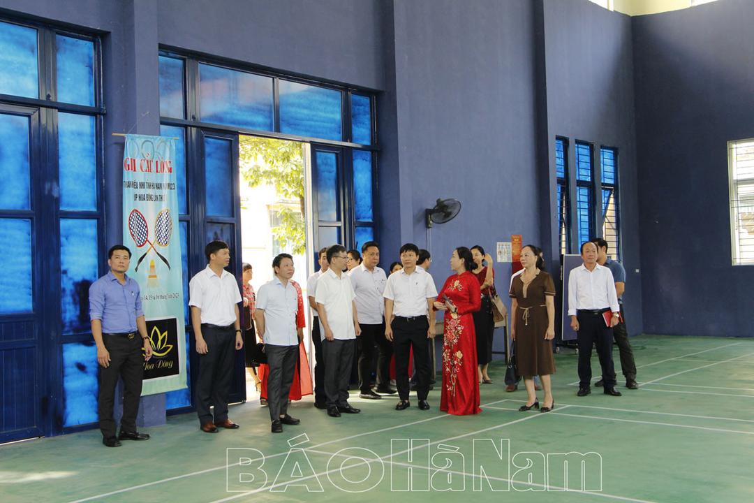 Đoàn công tác Bộ GD&ĐT kiểm tra thực tế tại một số trường học trên địa bàn thành phố Phủ Lý và huyện Kim Bảng.