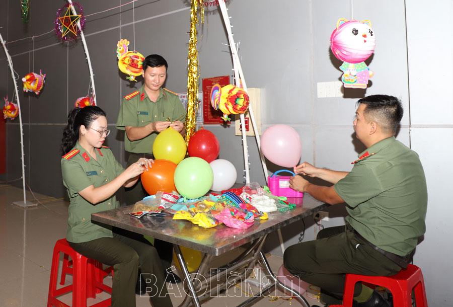 Nghệ sỹ Xuân Bắc, Tự Long sẽ tham gia Chương trình “Đêm hội trăng rằm” do Công an tỉnh tổ chức tối nay