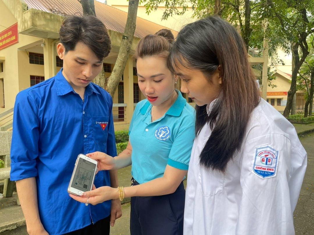 Mức đóng BHYT học sinh, sinh viên trong năm học 2023 - 2024