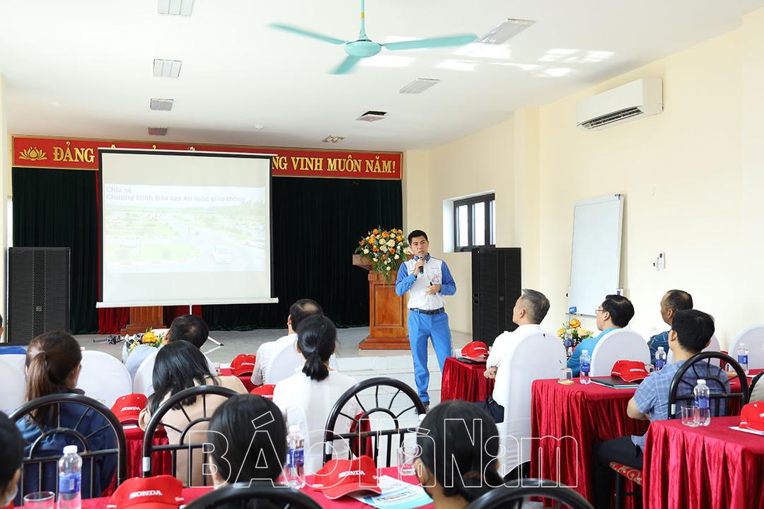 Hội thảo đào tạo an toàn giao thông cho các doanh nghiệp KCN Châu Sơn