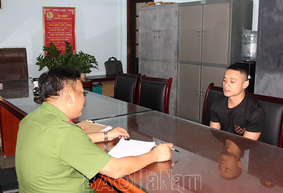 Công an tỉnh Hà Nam bắt đối tượng cho vay lãi nặng trên 182%/năm