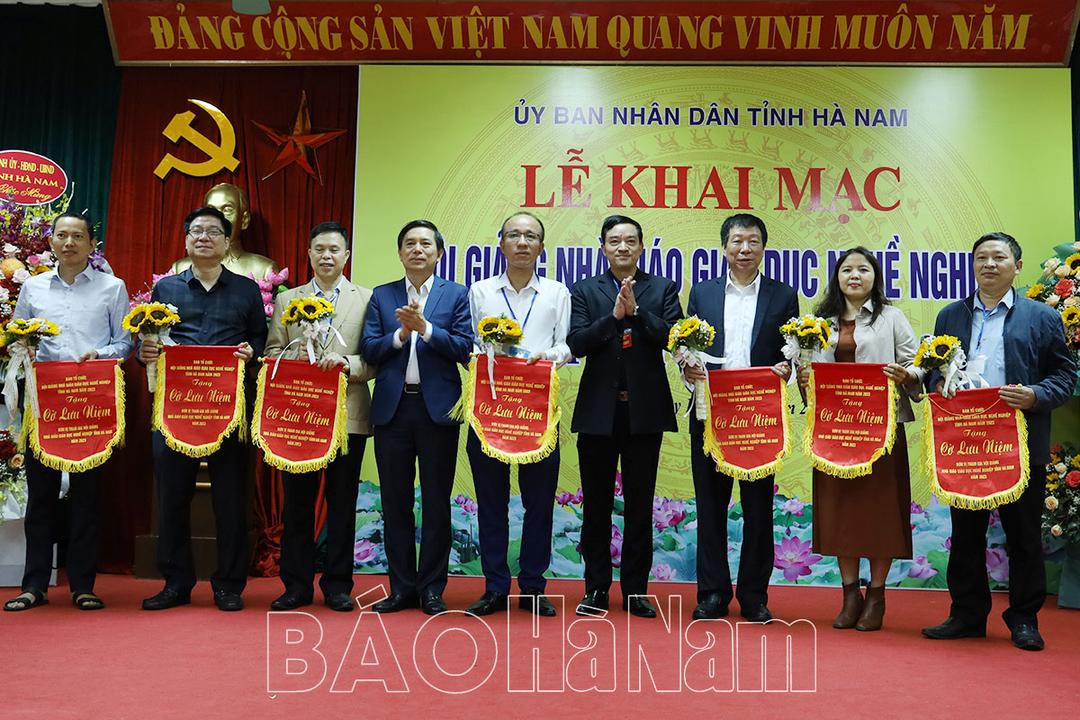 Khai mạc Hội giảng Nhà giáo giáo dục nghề nghiệp tỉnh năm 2023