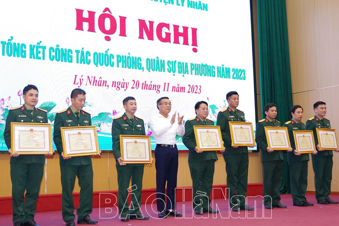 UBND huyện Lý Nhân tổng kết công tác quốc phòng, quân sự địa phương năm 2023