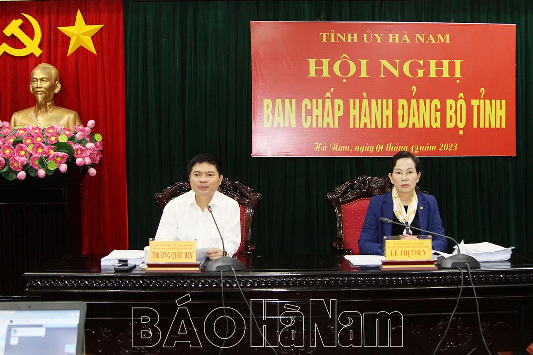 Ban chấp hành Đảng bộ tỉnh tiếp tục thảo luận về kết quả thực hiện nhiệm vụ năm 2023, phương hướng nhiệm vụ năm 2024