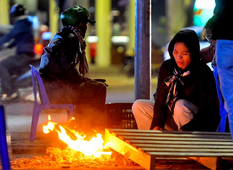 Bắc Bộ và Bắc Trung Bộ nhiệt độ tăng nhẹ, bão gần biển Đông