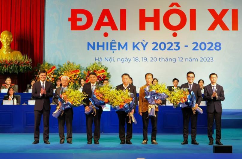 Ra mắt hội đồng tư vấn, đồng hành với sinh viên giai đoạn 2023 - 2028
