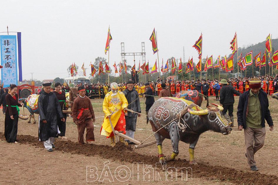 Bảo tồn và phát huy giá trị di sản văn hóa Hà Nam