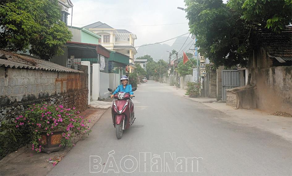 Người dân Kim Bảng hài lòng với kết quả xây dựng NTM nâng cao