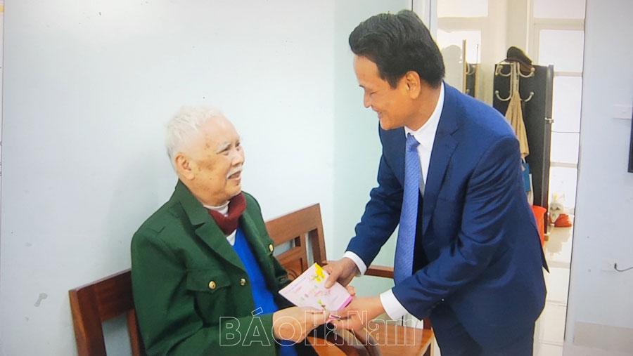 Lãnh đạo tỉnh thăm, chúc Tết các thương, bệnh binh tại Bắc Ninh và Bắc Giang