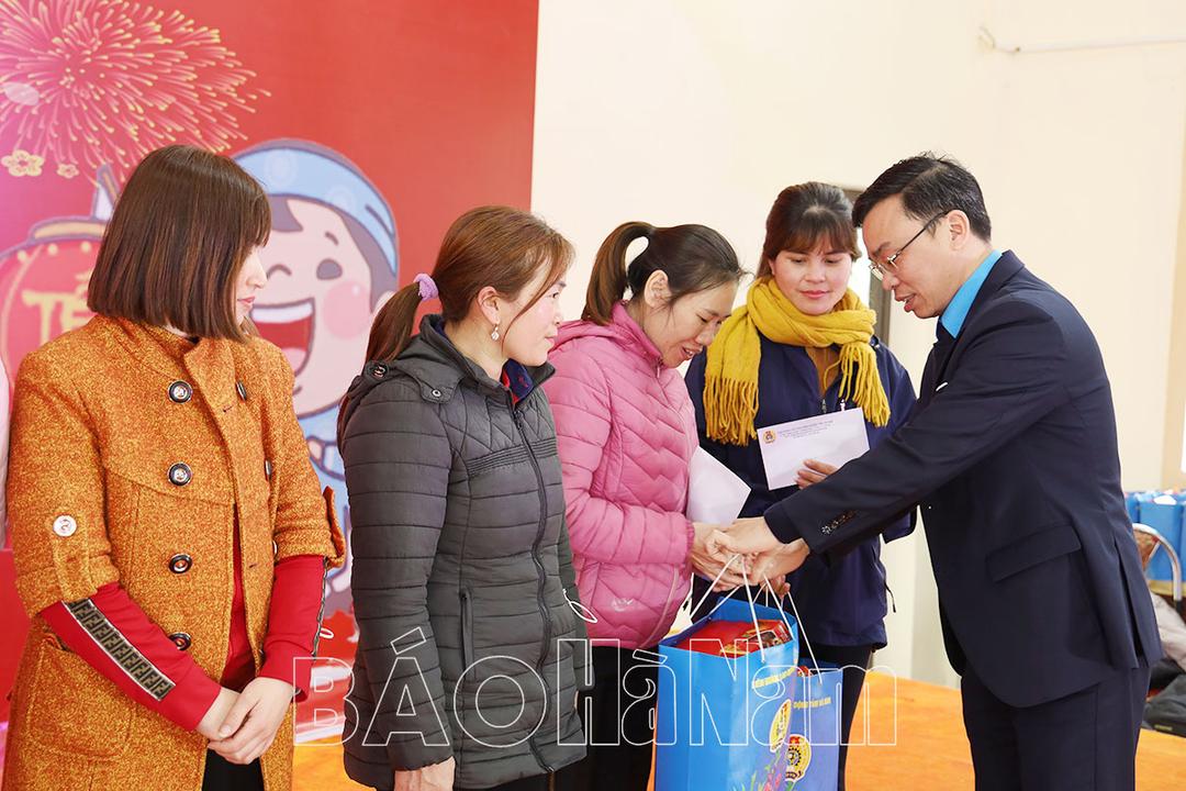 “Tết sum vầy” cho công nhân lao động trong các khu công nghiệp tỉnh