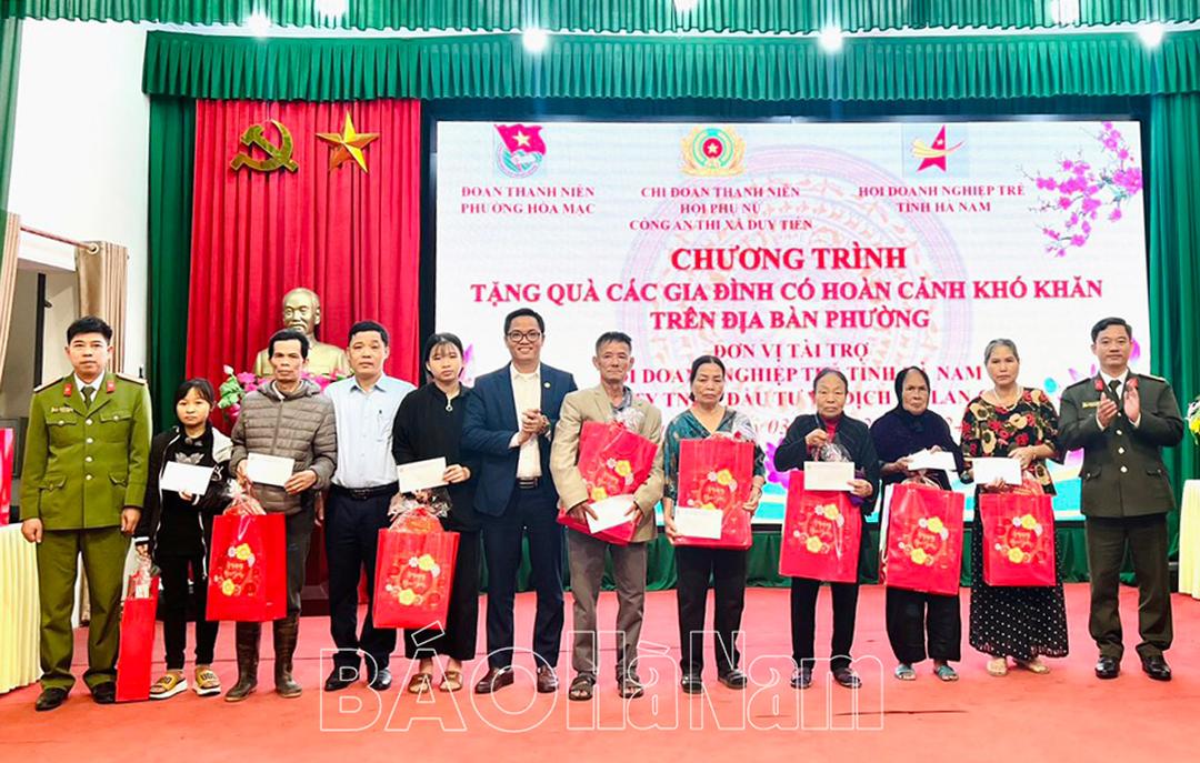 Hội Doanh nghiệp trẻ Hà Nam dành tặng 100 triệu đồng quà Tết cho các hoàn cảnh khó khăn