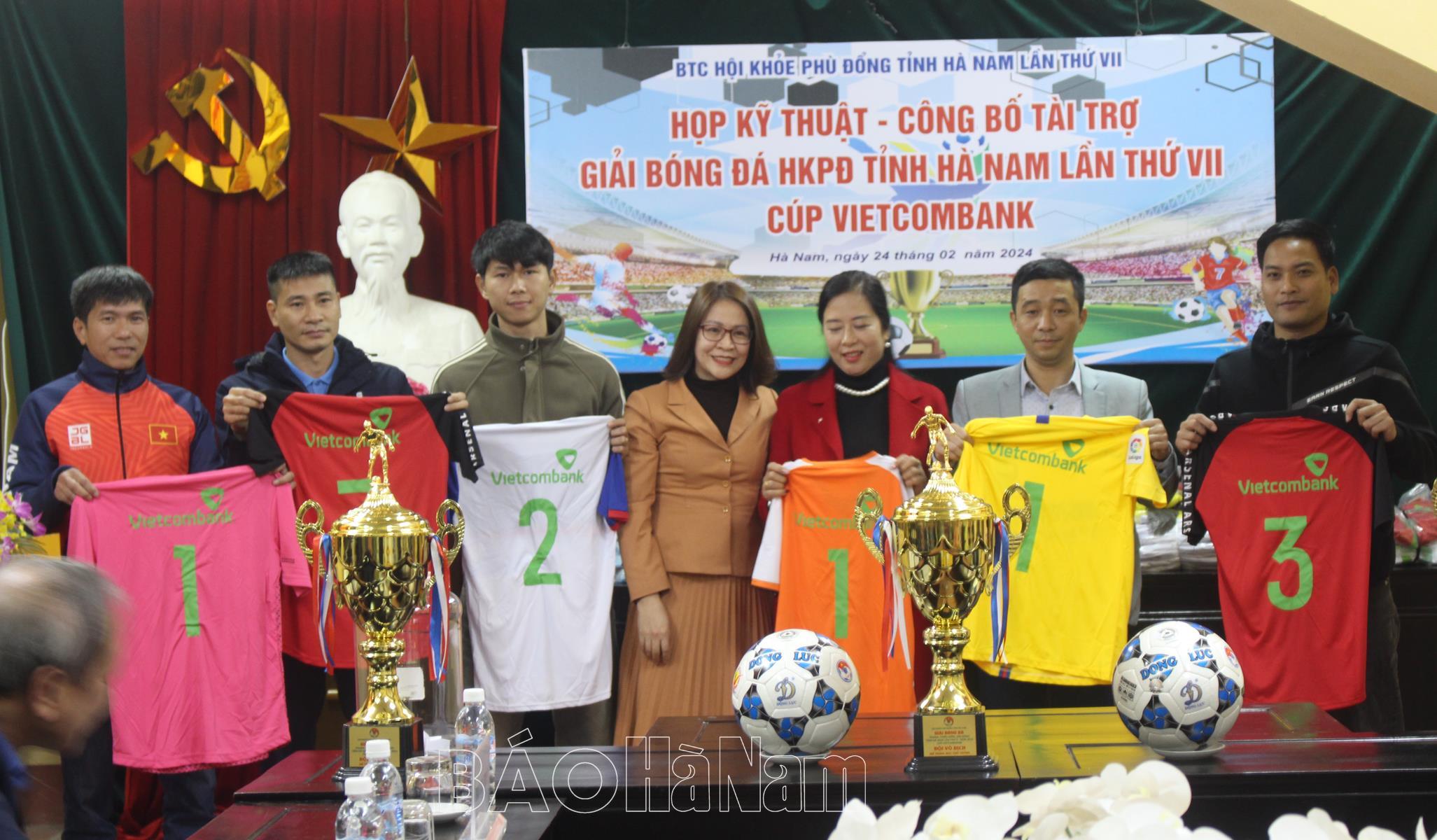 Họp kỹ thuật và công bố tài trợ môn Bóng đá chương trình Hội khỏe Phù Đổng tỉnh lần thứ VII