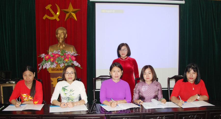 Hội LHPN huyện Bình Lục triển khai công tác thi đua khen thưởng năm 2024