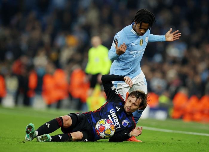 Xác định 4 đội vào tứ kết Cúp C1 châu Âu 2023/2024