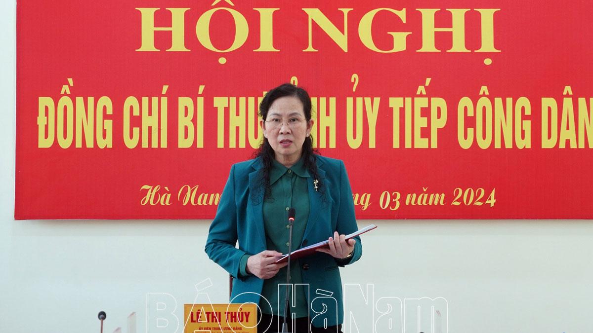 Đồng chí Bí thư Tỉnh ủy Lê Thị Thủy tiếp công dân định kỳ tháng 3/2024