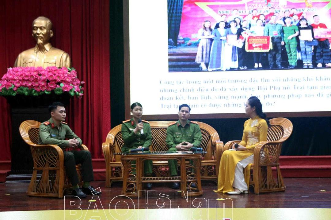 Tọa đàm “Thanh niên, Phụ nữ Công an Hà Nam học tập thực hiện Sáu điều Bác Hồ dạy”