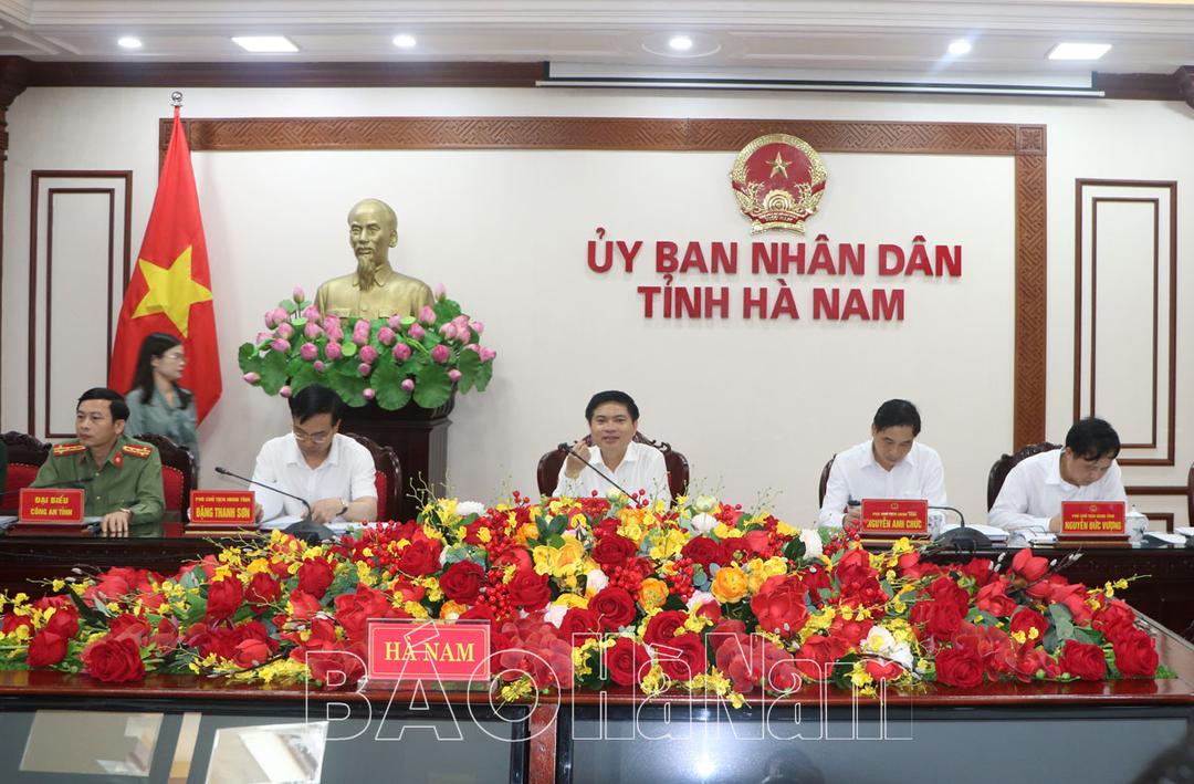 UBND tỉnh tiếp tục thảo luận các nội dung trình Kỳ họp chuyên đề của HĐND tỉnh