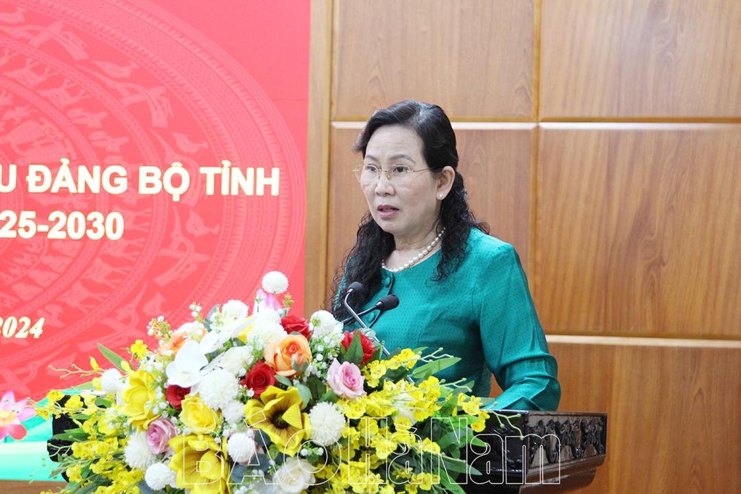 Tiểu ban Văn kiện Đại hội đại biểu Đảng bộ tỉnh lần thứ XXI cho ý kiến về dự thảo Đề cương sơ bộ Báo cáo chính trị Đại hội Đảng bộ tỉnh lần thứ XXI, nhiệm kỳ 2025-2030