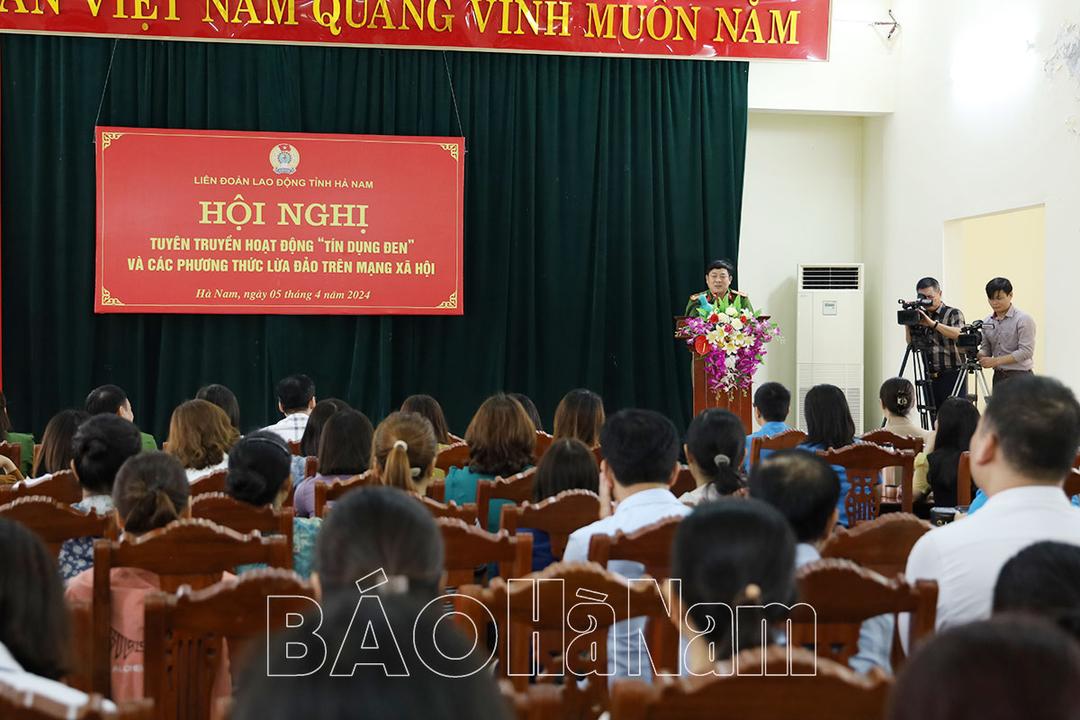 Tuyên truyền phương thức, thủ đoạn hoạt động "tín dụng đen", lừa đảo trên mạng xã hội cho CNVCLĐ