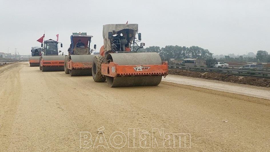 Đẩy nhanh tiến độ giải ngân vốn đầu tư công