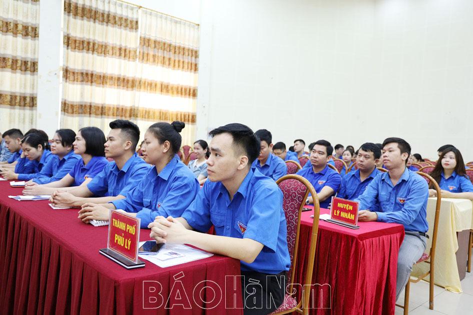 Tăng cường giáo dục lý tưởng cách mạng, đạo đức, lối sống cho thế hệ trẻ trên không gian mạng