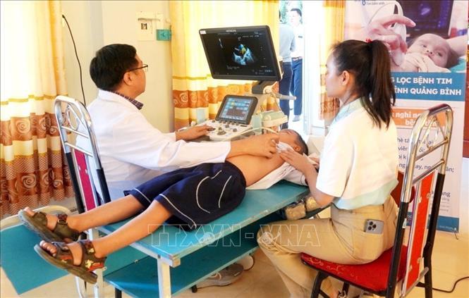 Khám tim miễn phí cho hơn 370.000 trẻ em tại 49 tỉnh, thành