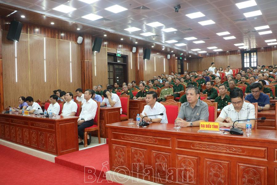 Bí thư Huyện ủy Bình Lục đối thoại với cán bộ, hội viên Hội Cựu chiến binh