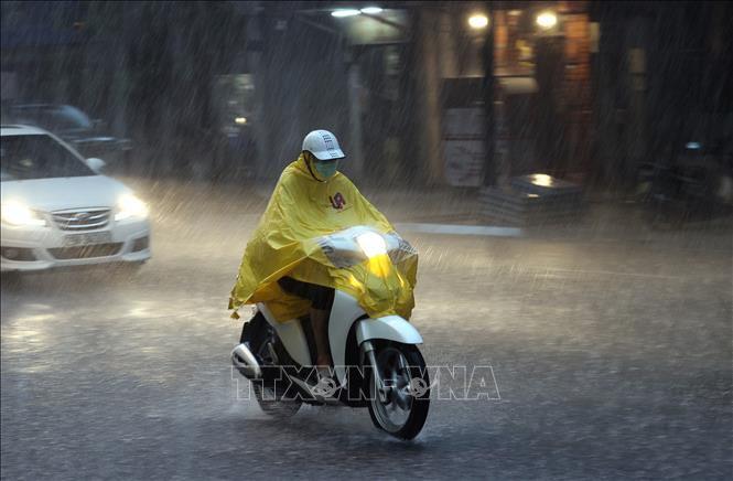 Mưa dông ở miền Bắc sẽ kéo dài đến khi nào?