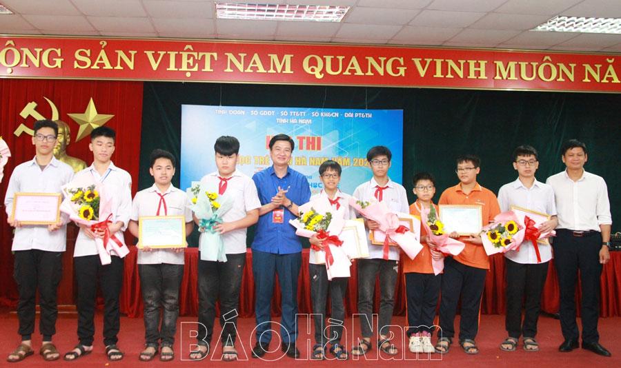 75 thí sinh tham gia Hội thi Tin học trẻ tỉnh Hà Nam năm 2024