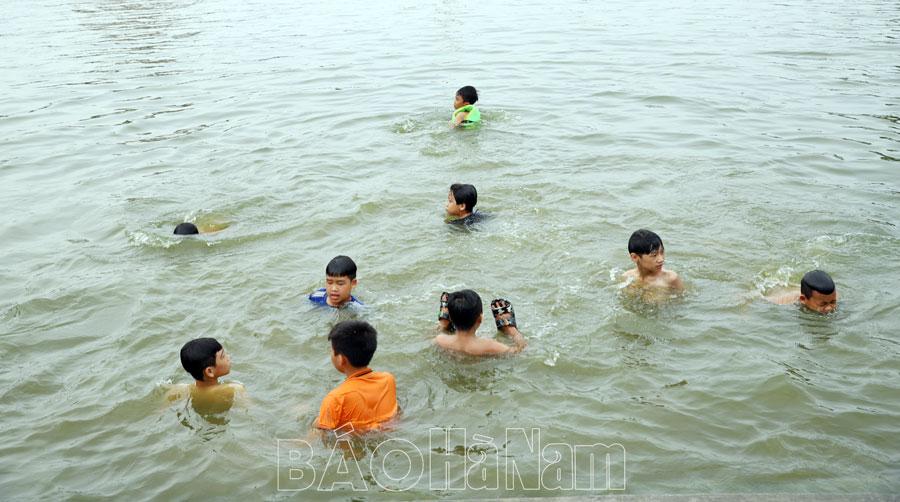 Tích cực, chủ động hơn nữa trong hoạt động phòng, chống đuối nước