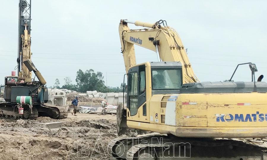 Đẩy nhanh tiến độ giải phóng mặt bằng các dự án giao thông trọng điểm