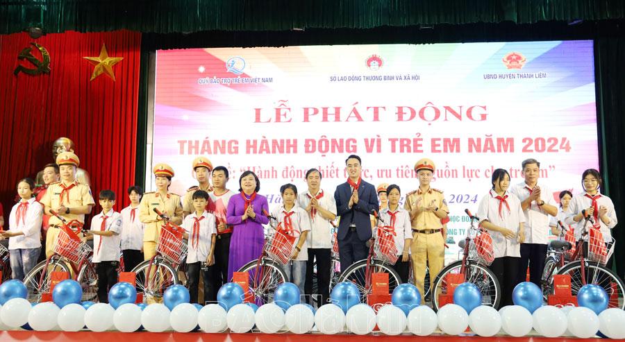 Phát động Tháng hành động vì trẻ em năm 2024