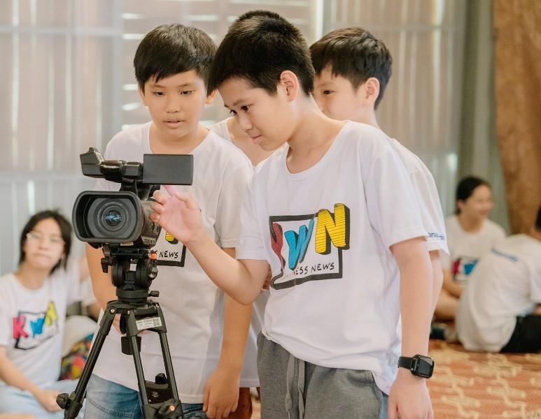 Khởi động chương trình làm phim “Qua ống kính trẻ thơ 2024”