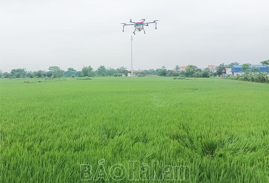 Cơ giới hóa sản xuất nông nghiệp ở Tiên Sơn