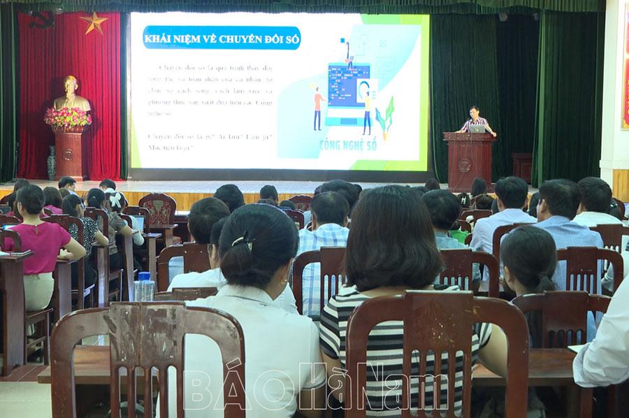 Thanh Liêm tập huấn về chuyển đổi số năm 2024