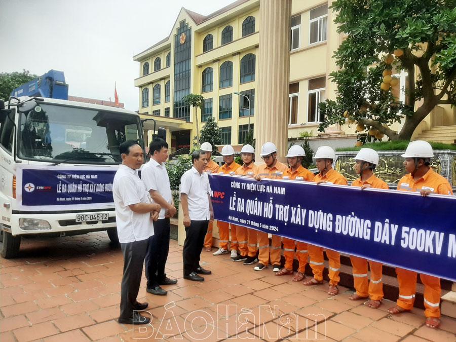 Đội xung kích PC Hà Nam tham gia thi công Dự án đường dây 500kV mạch 3
