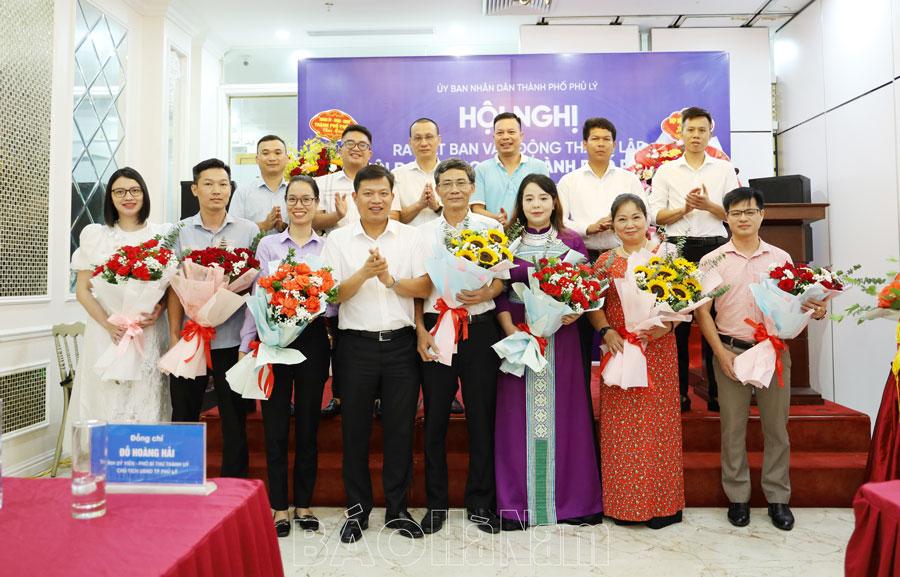 Ra mắt Ban Vận động thành lập Hội Doanh nghiệp thành phố Phủ Lý