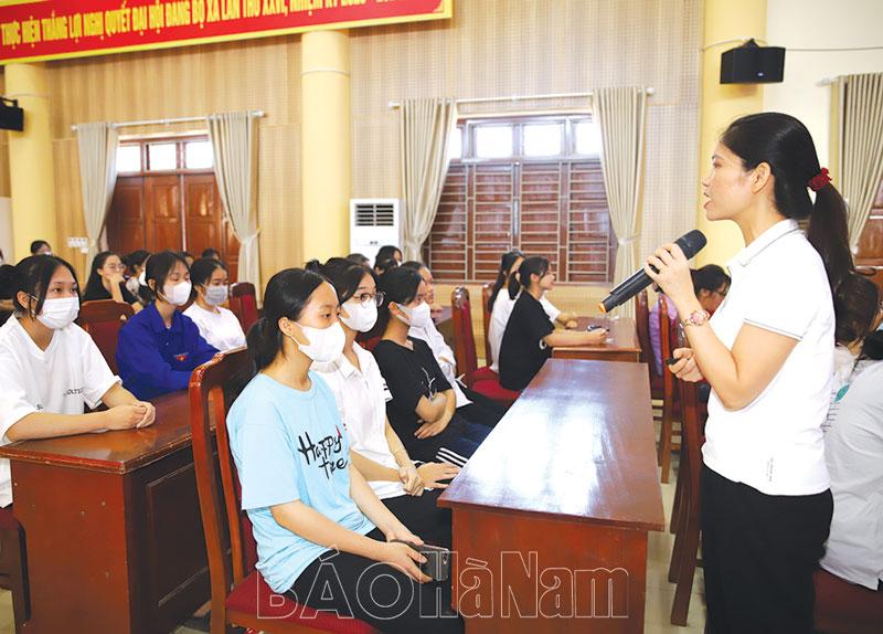 Kiên trì thực hiện mục tiêu nâng cao chất lượng dân số