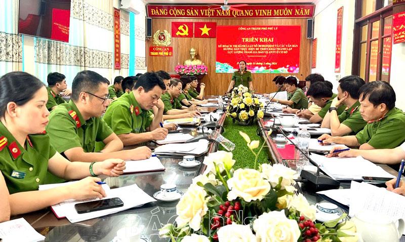Công an Phủ Lý triển khai kế hoạch kiện toàn, ra mắt lực lượng tham gia bảo vệ ANTT ở cơ sở
