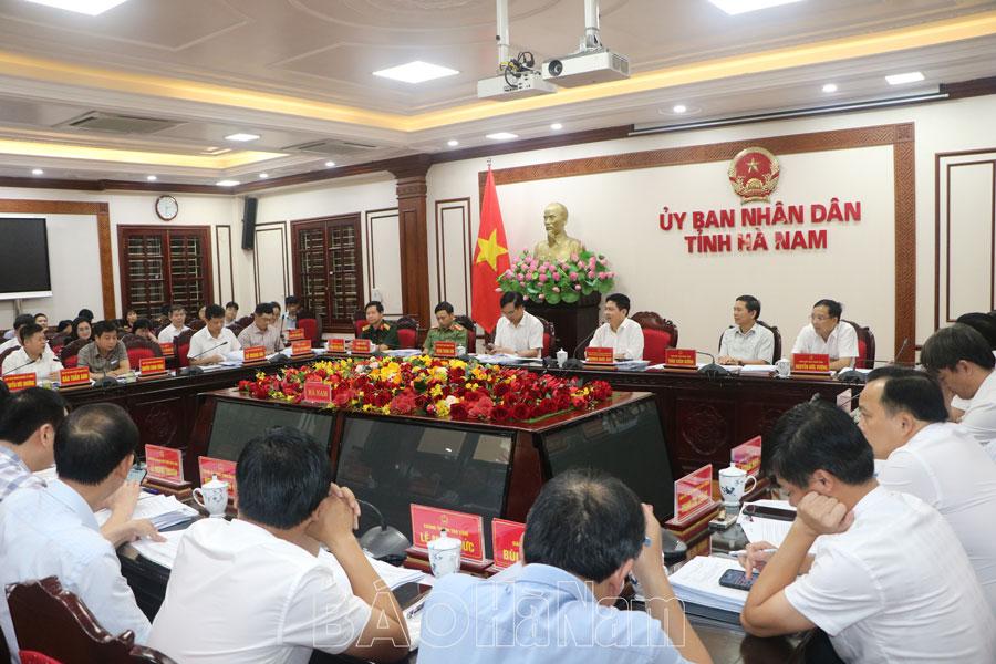 UBND tỉnh tiếp tục thảo luận các nội dung trình tại kỳ họp thường lệ giữa năm 2024, HĐND tỉnh khóa XIX