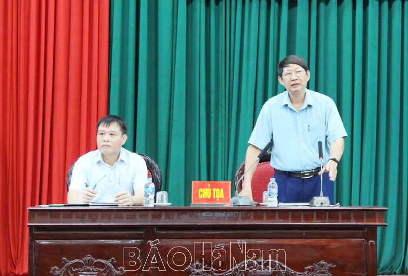 Người đứng đầu cấp ủy, chính quyền xã Văn Xá đối thoại với cán bộ, đoàn viên, hội viên, nhân dân