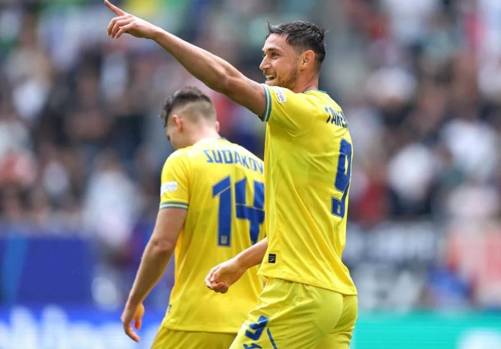 EURO 2024: Ngược dòng thành công, Ukraine nuôi hy vọng đi tiếp