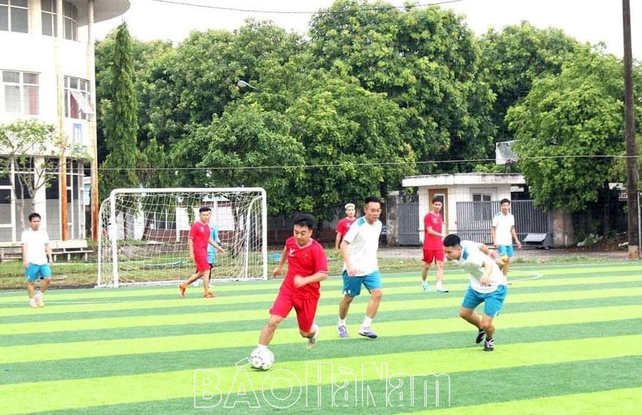 Đội bóng đá Đoàn Thanh niên Công an tỉnh vô địch Giải bóng đá Tứ hùng Cúp VinFast 2024