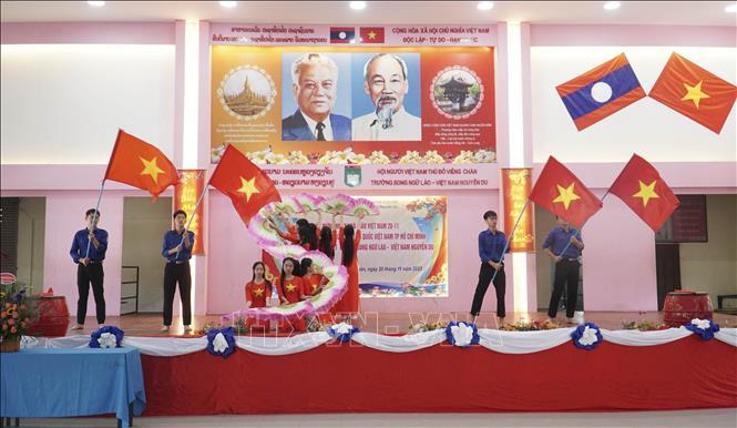 Tuyển chọn giáo viên đi dạy tiếng Việt tại Lào