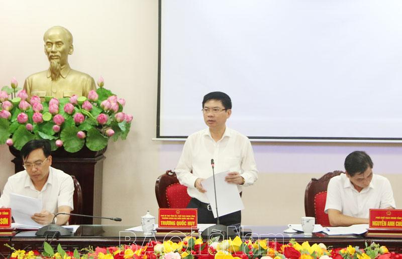 UBND tỉnh thảo luận các nội dung trình HĐND tỉnh tại kỳ họp thường lệ giữa năm 2024