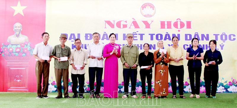 Tăng cường xây dựng và phát huy khối đại đoàn kết toàn dân tộc, đáp ứng ngày càng cao yêu cầu của tình hình mới