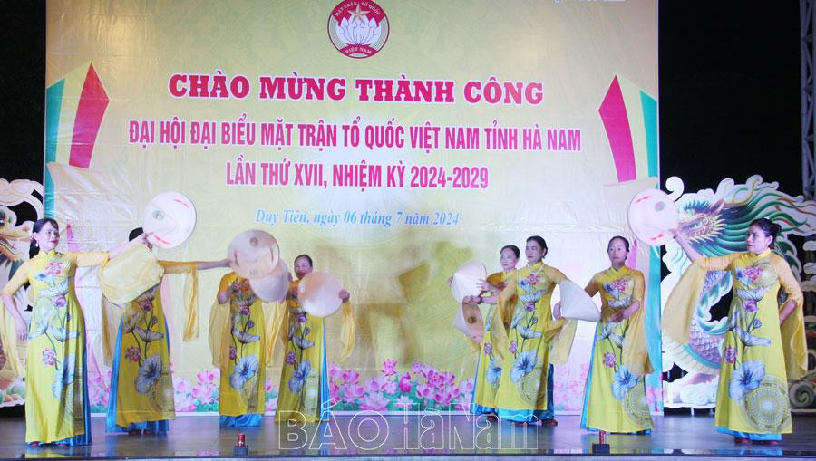 Chương trình văn nghệ chào mừng thành công Đại hội đại biểu MTTQ Việt Nam tỉnh Hà Nam