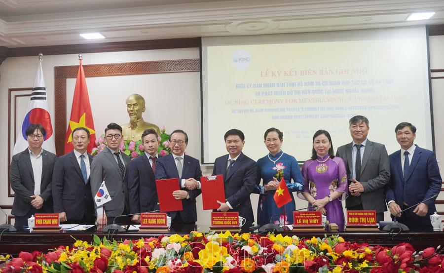 UBND tỉnh ký kết biên bản ghi nhớ với Cơ quan Hợp tác cơ sở hạ tầng và Phát triển đô thị Hàn Quốc tại nước ngoài
