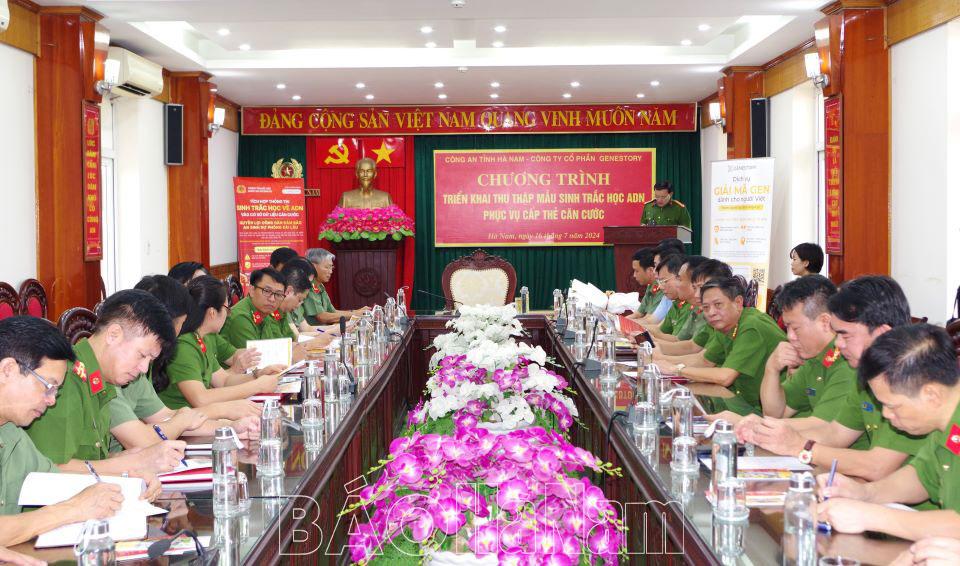 Công an Hà Nam triển khai thu thập mẫu sinh trắc học ADN phục vụ cấp thẻ Căn cước